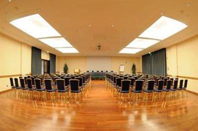 фото отеля BEST WESTERN Premier Hotel Globus City