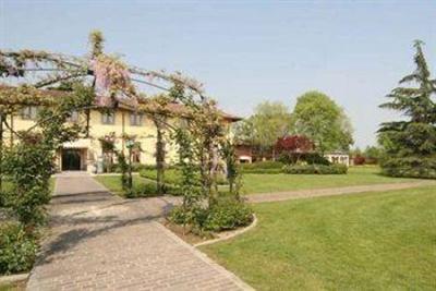 фото отеля Antico Borgo La Muratella Hotel Cologno al Serio