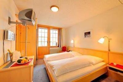 фото отеля Hotel Alpenruh Murren