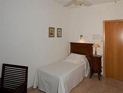 фото отеля Grifeu Hotel Llanca