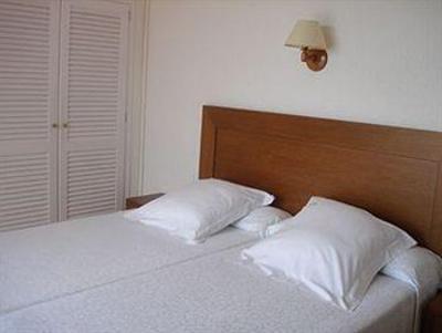 фото отеля Grifeu Hotel Llanca