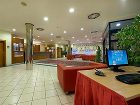 фото отеля Ramada Airport Hotel Prague