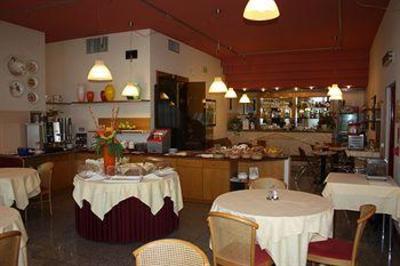 фото отеля Hotel Sud Point