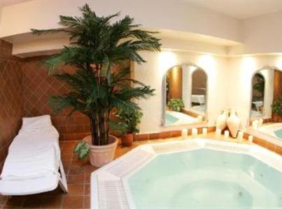 фото отеля Peterstone Court Hotel Brecon