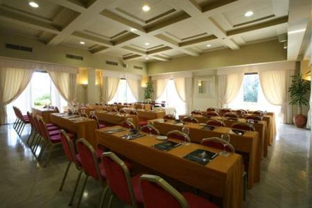 фото отеля Hotel Guadacorte Park Los Barrios