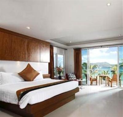 фото отеля Rayaburi Beach Club Hotel Phuket