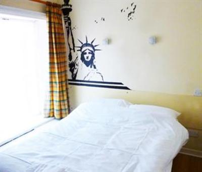 фото отеля The Metropole, B&B, Hostel and Backpackers