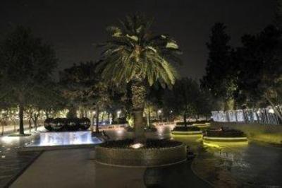 фото отеля Bristol Hotel Baku