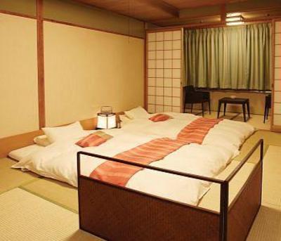 фото отеля Kyoto Syuhoukaku (Traditional Japanese Style Hotel)