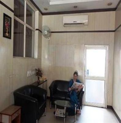фото отеля Chirag Residency Gurgaon
