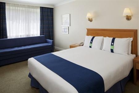 фото отеля Holiday Inn Reading South M4 Jct.11