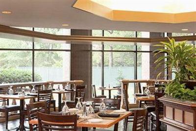 фото отеля Sheraton Gateway Hotel Atlanta Airport