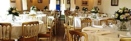 фото отеля The Bell Hotel Charlbury