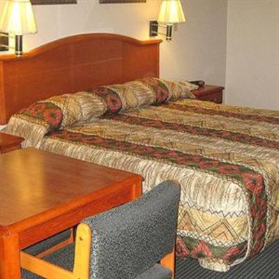 фото отеля Oakwood Inn Oakdale