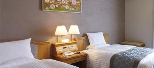 фото отеля Itami City Hotel