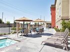 фото отеля Holiday Inn Express & Suites Modesto-Salida