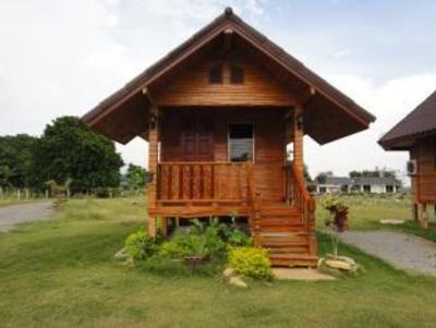 фото отеля Nipha House Pakchong