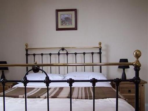 фото отеля Queen's Hotel Wick
