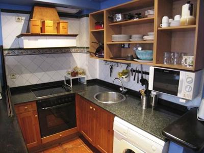 фото отеля Apartamentos San Roque Llanes