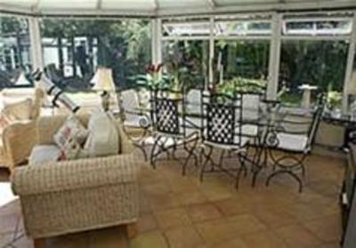 фото отеля White Rose Lodge
