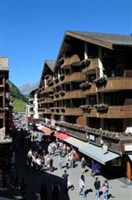 фото отеля Hotel Schweizerhof And Residence Zermatt