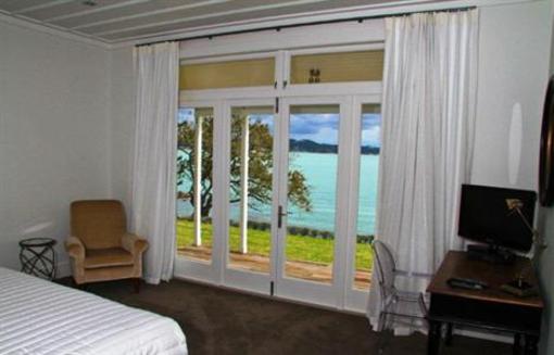 фото отеля Tahapuke Lodge