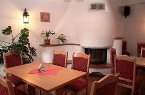 фото отеля Pension And Gasthaus Kahren Cottbus