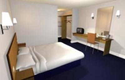 фото отеля Travelodge Hotel Exeter