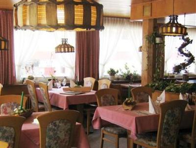 фото отеля Hotel Hirschen Alt St. Johann
