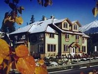 Creekside Country Inn Canmore