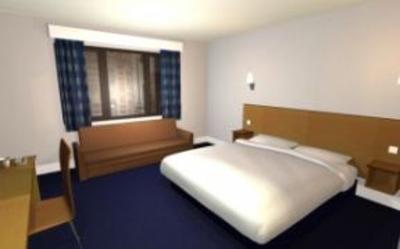 фото отеля Travelodge Llanelli Cross Hands