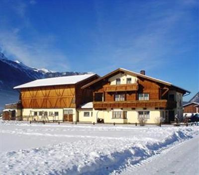 фото отеля Bauernhof Ferienbauernhof Wendlshof Oetztal