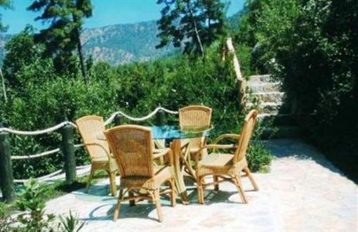 фото отеля Lakeside Villa