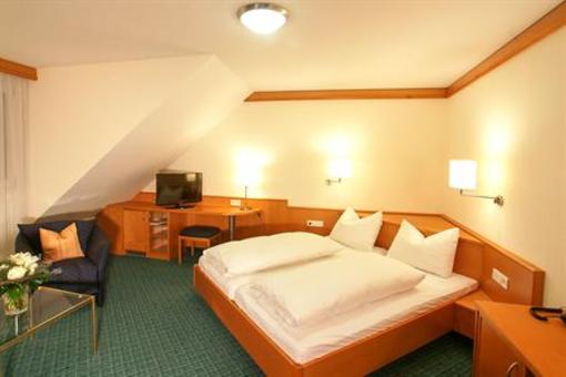 фото отеля Hotel Winzerstube