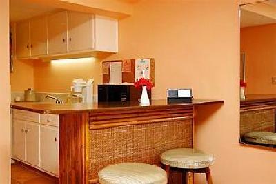 фото отеля Surf Side Beach Club
