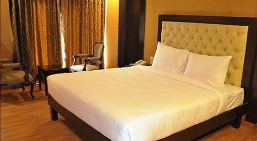 фото отеля Hotel The Grand Basant