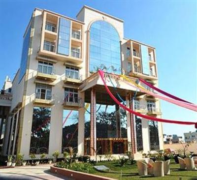 фото отеля Hotel The Grand Basant
