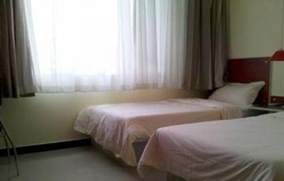 фото отеля Tianjin Jinmen Star Express Hotel Rainbow Park