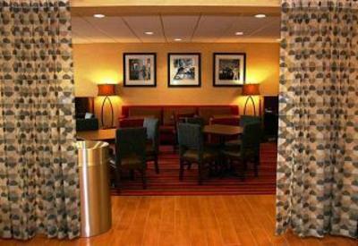 фото отеля Hampton Inn Columbia (Missouri)