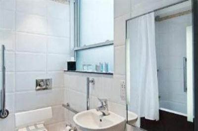 фото отеля Hilton Bath City
