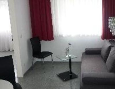 фото отеля Domapartment am Airport Koln Bonn
