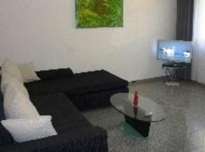 фото отеля Domapartment am Airport Koln Bonn