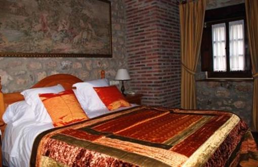 фото отеля Casona El Palacio De Lloreda