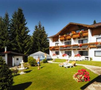 фото отеля Hotel Ramsaueralm Ramsau am Dachstein