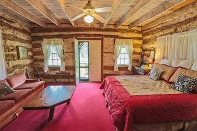 фото отеля Full Moon Inn