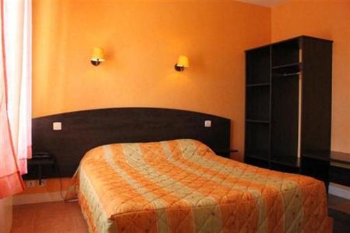 фото отеля Logis Hostellerie Saint-Paul