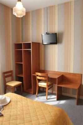 фото отеля Logis Hostellerie Saint-Paul