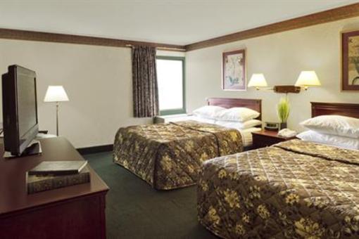 фото отеля Canadas Best Value Inn Toronto