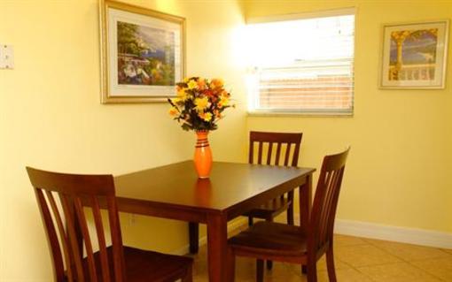 фото отеля Endless Summer Homes Fort Myers Beach