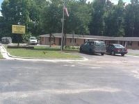 Camden Inn & Suites